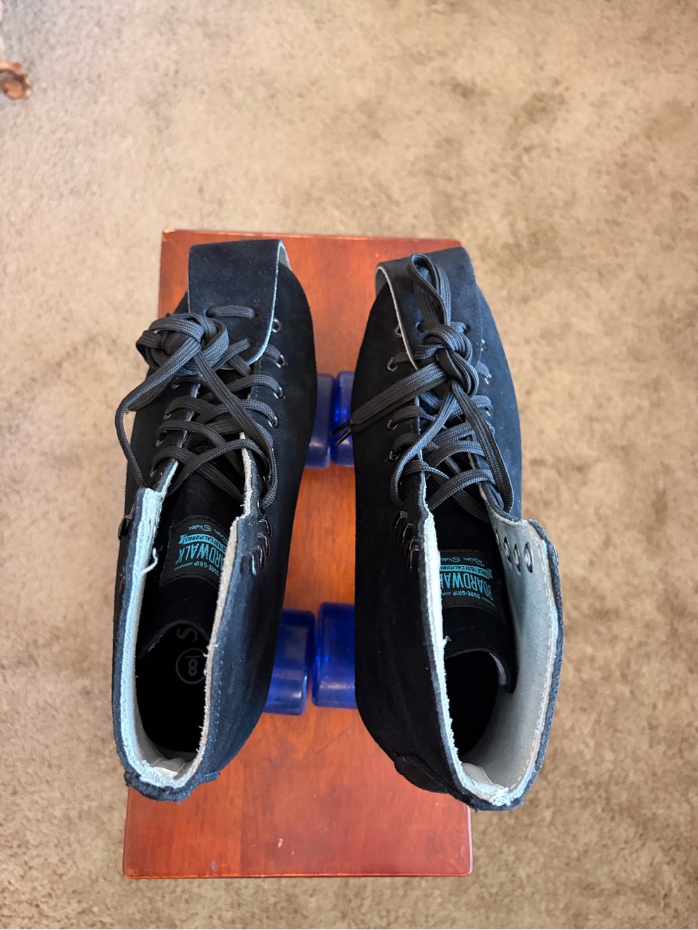 Sure-Grip 1300 Black suede outdoor skates (M-8/W-9/10) - Picture 3 of 11
